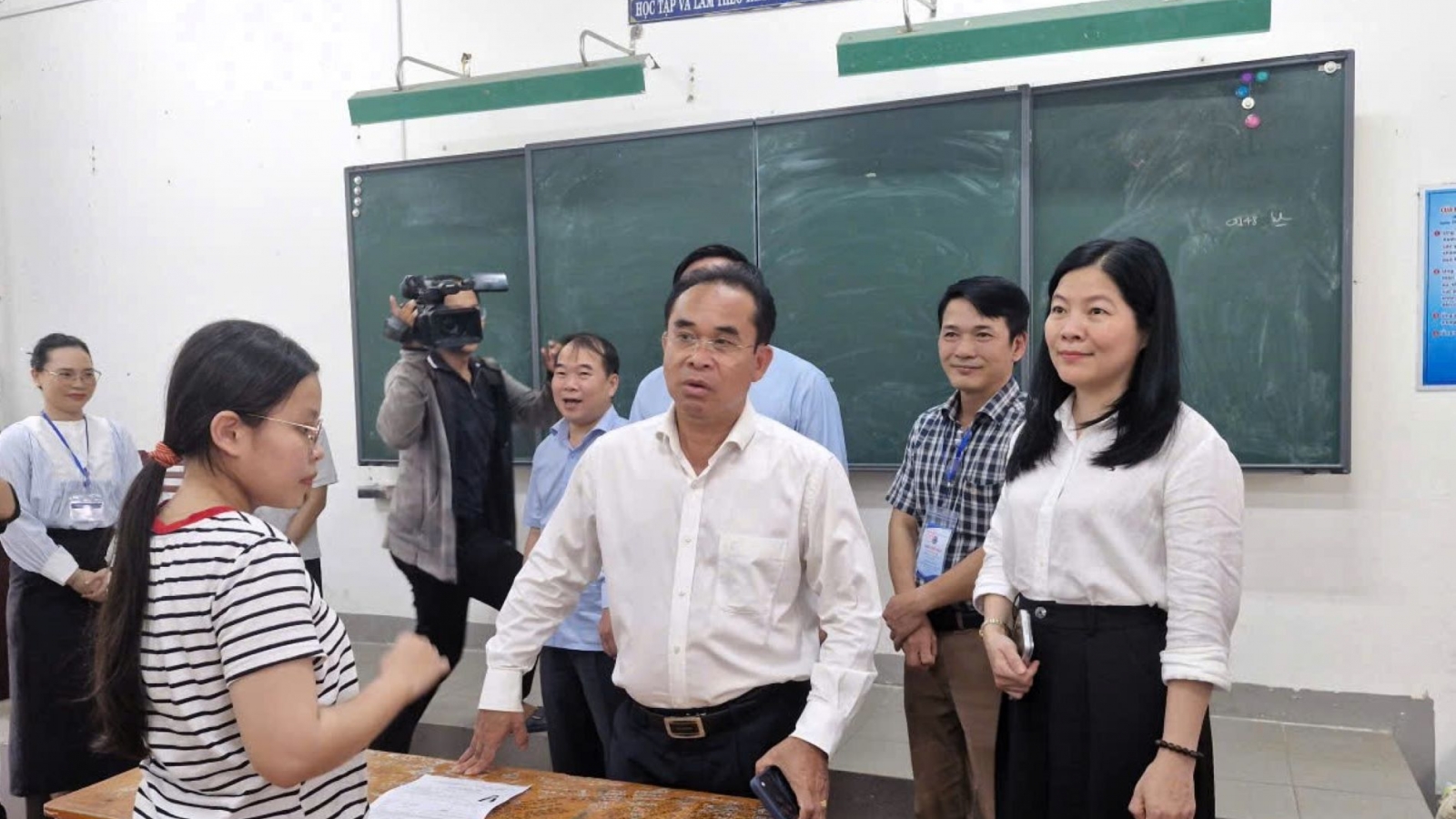 Đà Nẵng bổ sung hơn 3.300 hợp đồng lao động cho các trường công trước năm học mới